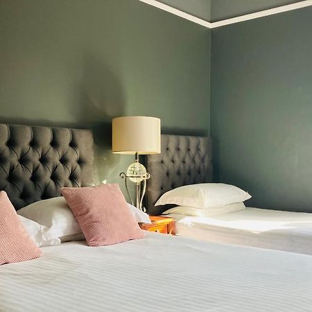 Cambridge Villa Warwick  Luaran gambar