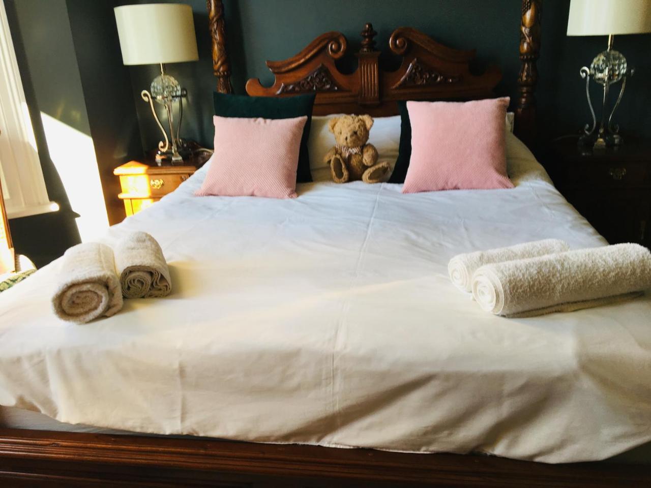 Cambridge Villa Warwick  Luaran gambar